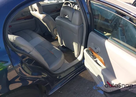 2002 Buick Lesabre Custom from USA, damaged, VIN 1G4HP54K72U233081